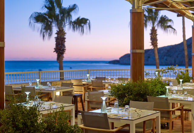 Ausblick beim Abendessen im Columbia Beach Resort, Zypern